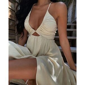 Commense Cutout High-Slit Beige Midi Dress Size S‎